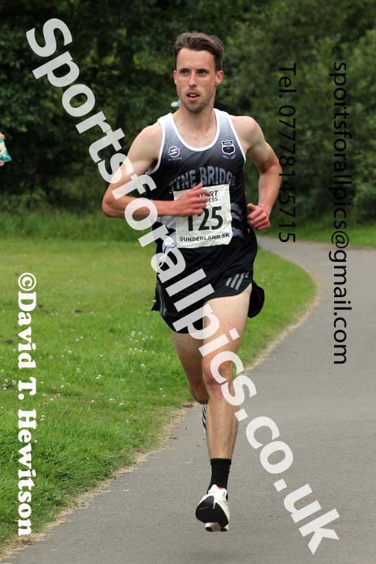 Mens Sunderland 5k (Inc. NE and NCAA Champs), Silksworth, Sunderland, Thursday, July 22nd. Photo: David T. Hewitson/Sports for All Pics